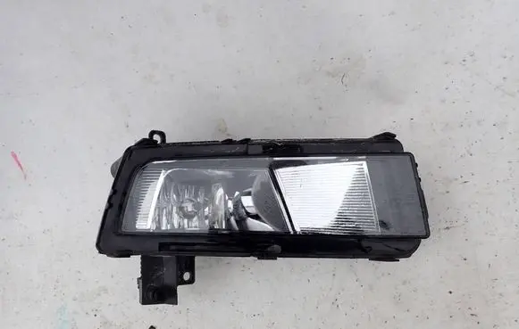 Volkswagen Touran III Front fog light 5TA941662 10461020000