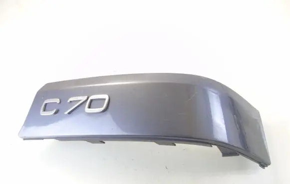 Volvo C70 Rear/tail light trim molding 8600115