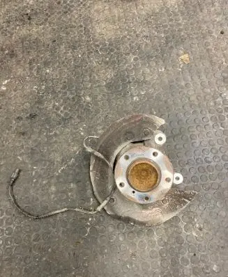 BMW Z4 E89 Front wheel hub 6773209