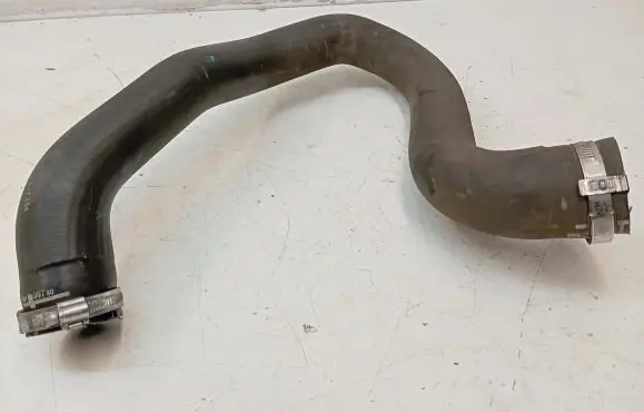 Peugeot 5008 II Intercooler hose/pipe 9820100780