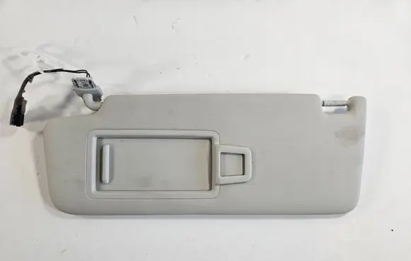 Volkswagen Golf VII Sun visor
