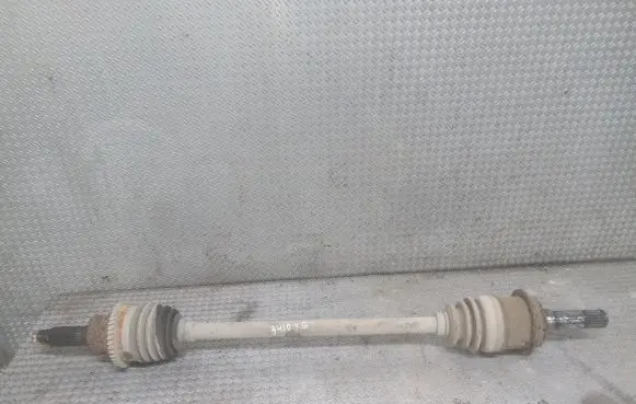 Rear driveshaft