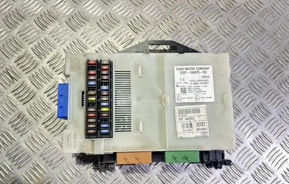 Ford Galaxy Fuse module 7G9T14A073DD