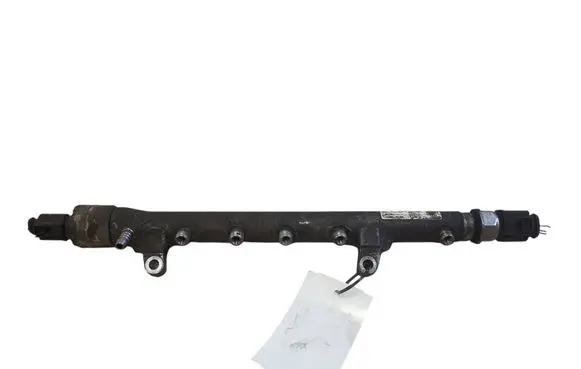 Skoda Octavia Mk2 (1Z) Fuel main line pipe 03L130089B 03L906054A