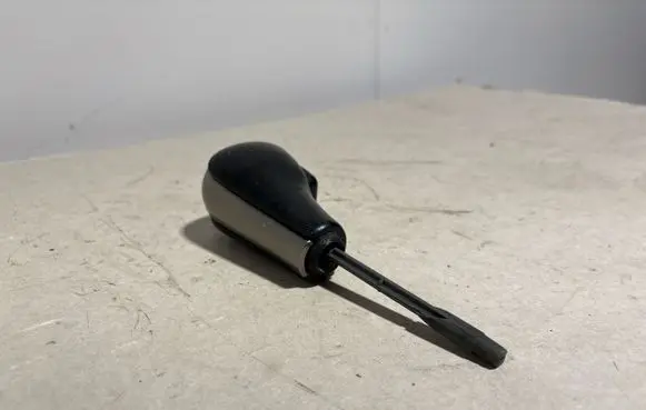 BMW 5 E60 E61 Gear shifter/selector 