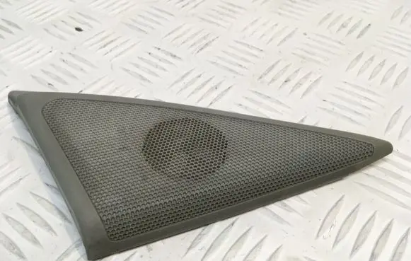 Mercedes-Benz C W203 Front door speaker cover trim A2037250294
