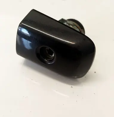 Volvo XC60 Front door lock (next to the handle) 