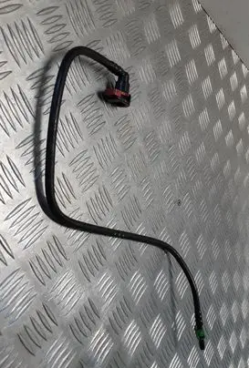 Chrysler Grand Voyager V Fuel line/pipe/hose 