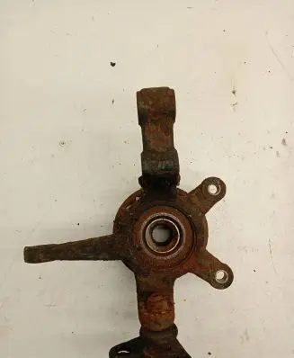 Mercedes-Benz B W245 Front wheel hub spindle knuckle