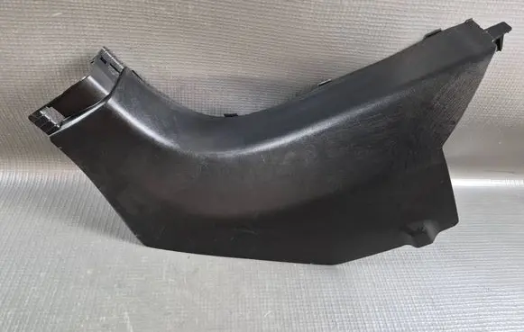 MG ZS Foot area side trim 544744204 11413170