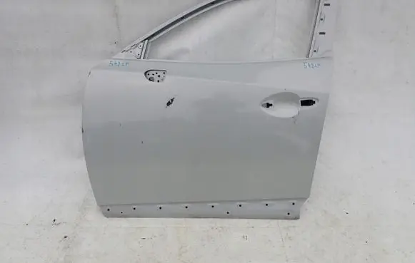 Mazda CX-3 Front door