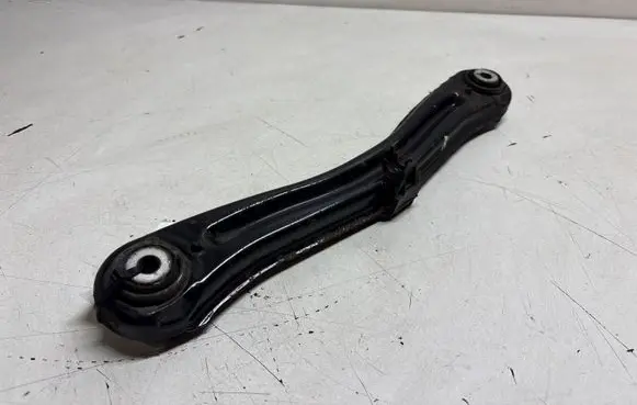 Mercedes-Benz ML W166 Rear control arm A1663520415