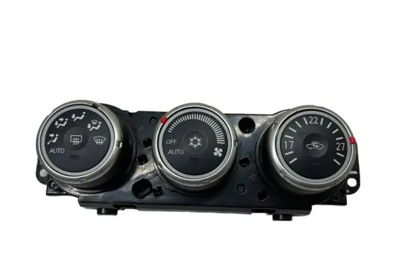 Mitsubishi Lancer X Climate control unit 7820A082XB 7H11A
