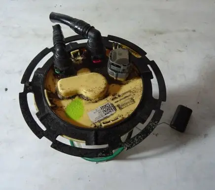 Ford Mondeo MK I In-tank fuel pump DG93-9H307-HE