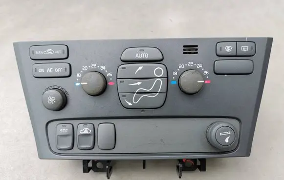 Volvo V70 Climate control unit