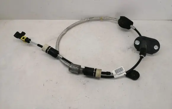 Volvo XC90 Gear shift cable linkage 31325795
