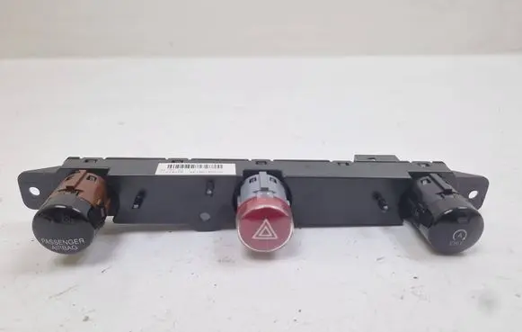 Fiat 500X Hazard light switch 07356109130 151015 30281077