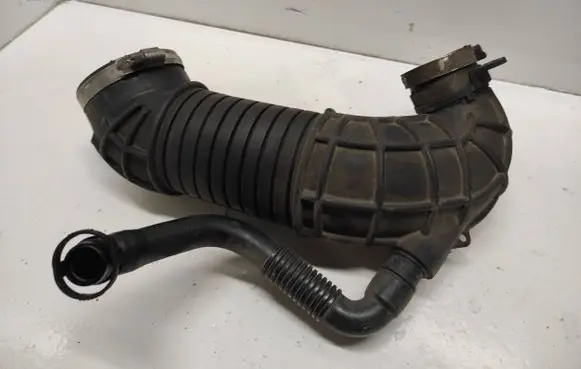 Audi A4 S4 B7 8E 8H Breather/breather pipe/hose 03G103493Q