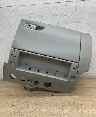 Audi A8 S8 D4 4H Glove box 105010003