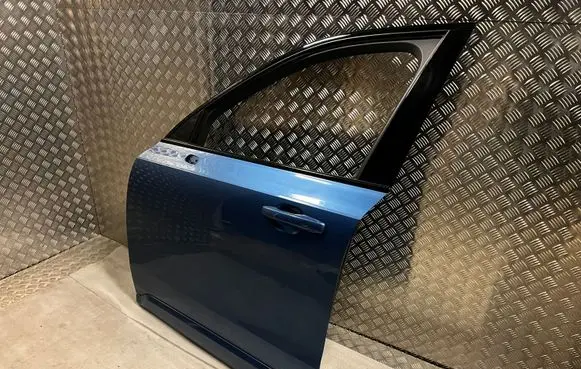 Volvo XC90 Front door
