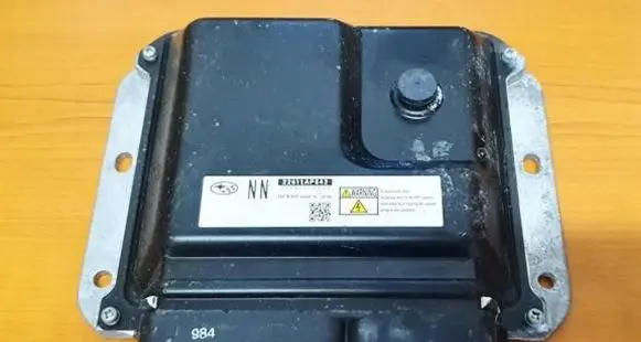 Subaru Legacy Engine control unit/module 22611ap842 275800-9844