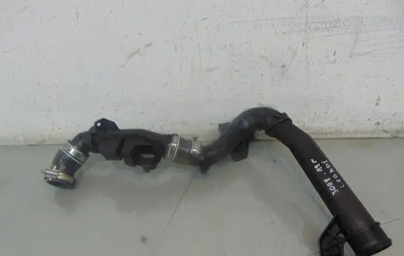Peugeot 3008 II Intercooler hose/pipe