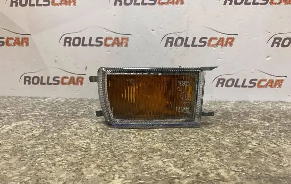 Volkswagen Golf III Front indicator light 1H0953156A DLB0014AR