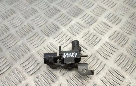 Honda FR-V Turbo solenoid valve