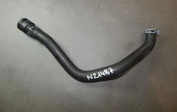 Volkswagen Touran III Engine coolant pipe/hose 5QA122157Q