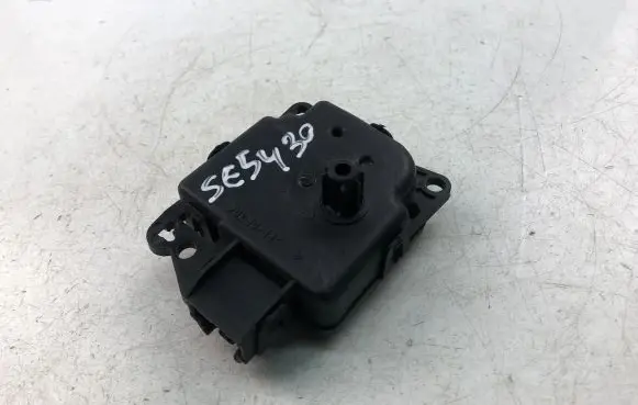 Chrysler 300 - 300C Intake manifold valve actuator/motor 05061099AA