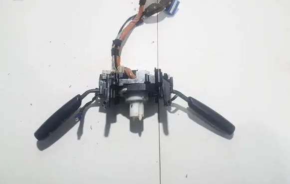 Mazda 323 Wiper turn signal indicator stalk/switch