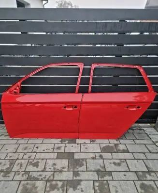 Maxus e-Deliver 3 Side sliding door 