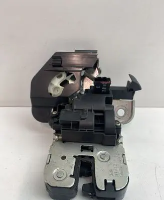 Audi A1 Tailgate/trunk/boot lock/catch/latch 8K9827505A