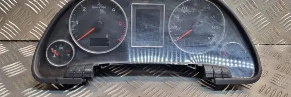 Audi A4 S4 B7 8E 8H Speedometer (instrument cluster) 8E0920951E 0263626092 9075000223