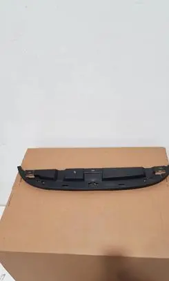 Citroen Xsara Picasso Quarter panel pressure vent 9650212677