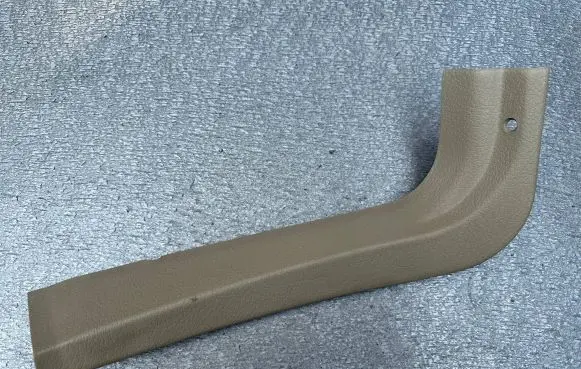 Nissan Terrano Other trunk/boot trim element 909030F000