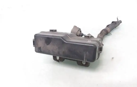 Toyota Avensis T250 Fuse module