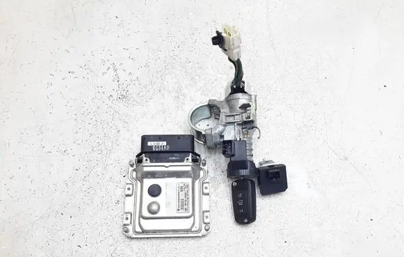 KIA Venga Engine ECU kit and lock set 391182b281