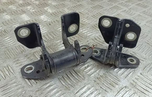 Jeep Grand Cherokee Rear door hinge set 