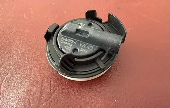 Volkswagen Touran III Airbag deployment crash/impact sensor 5Q0959354