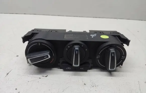 Seat Ibiza IV (6J,6P) Climate control unit 6P0820045C