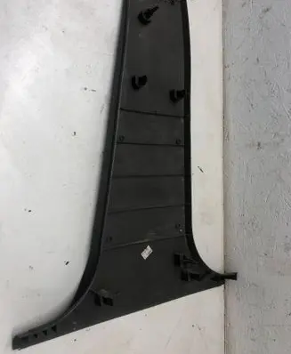 Ford Focus (B) pillar trim (bottom) 4M51A243W07