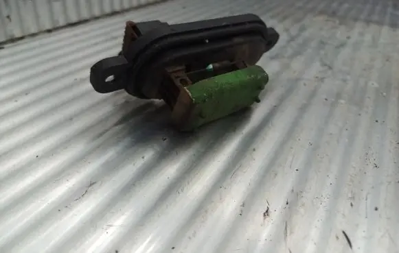 Peugeot Boxer Heater blower motor/fan resistor 101930100 B837