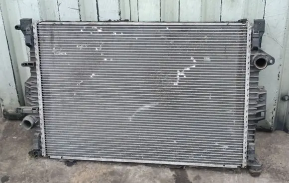 Ford Mondeo MK IV Coolant radiator