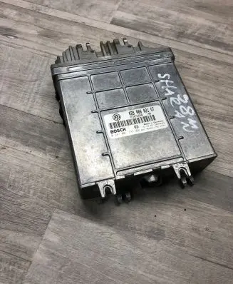 Volkswagen Sharan Engine control unit/module 028906021GT 28SA3509 0281001735