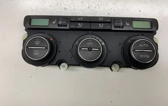 Volkswagen Touran I Climate control unit