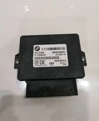 BMW X3 F25 Hand brake control module 6854856 23122010 0113020091