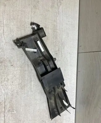 Volkswagen Beetle A5 Other engine bay part 5C0971615B
