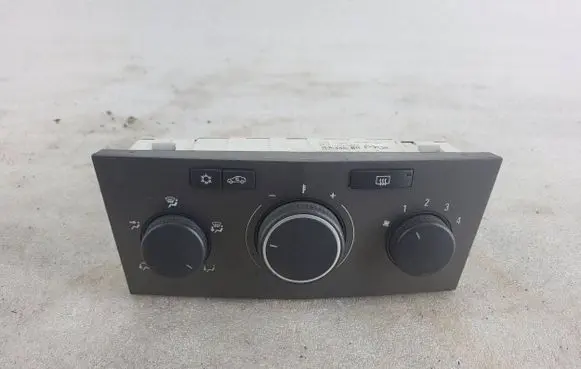 Opel Zafira B Climate control unit 901512410005 13201300