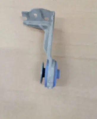 Peugeot 3008 II Radiator mount bracket 9803778880